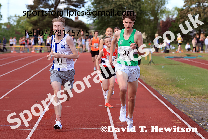 The 800 metres, 2025 NEGP No 2, Monkton Stadium, Wednesday, May 28th. Photo: David T. Hewitson/Sports for All Pics